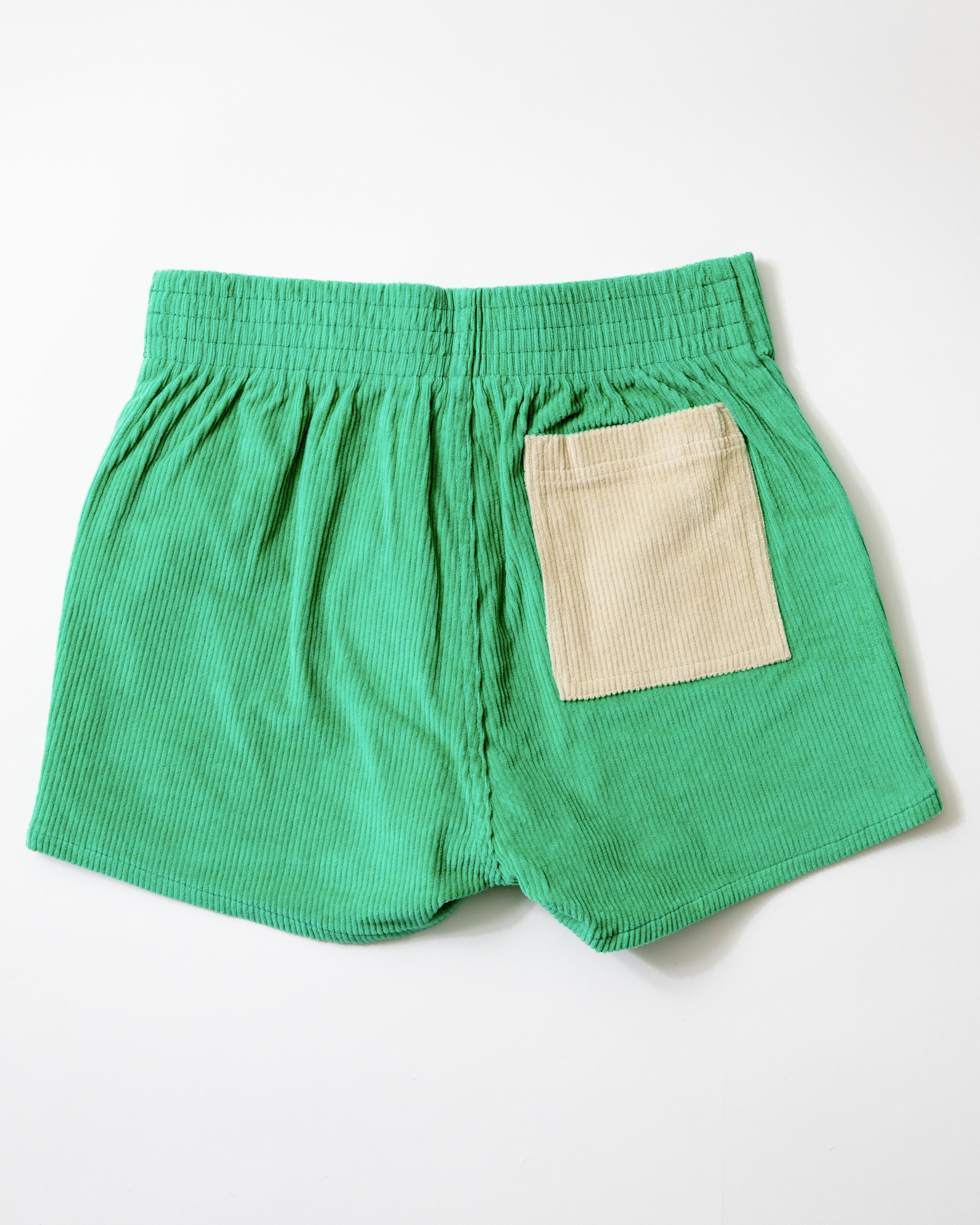 Women's Short (Green/Sand)